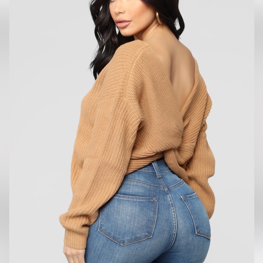 Knotted sweater